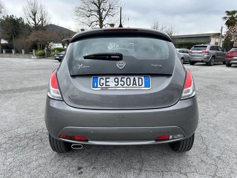 Lancia Ypsilon 1.0 FireFly Hybrid Ecochic Gold 5p OK NEOPATENTATI