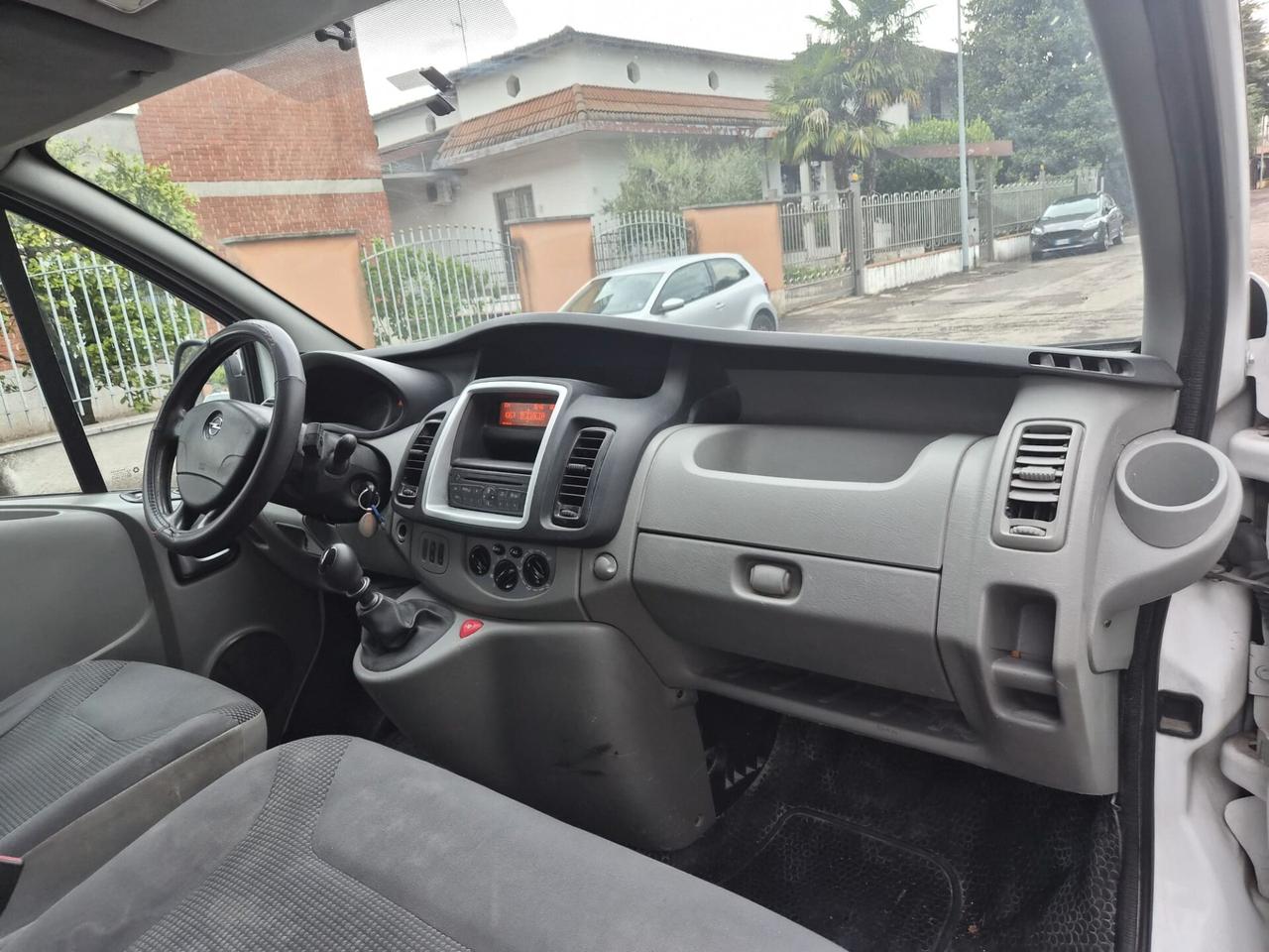 Opel Vivaro 29 2.0 CDTI 120CV PC-TA Furgone Easytronic