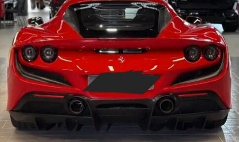 Ferrari F8 Tributo Spettacolare ferrari F8 tributo daytona 721cv. garanzia