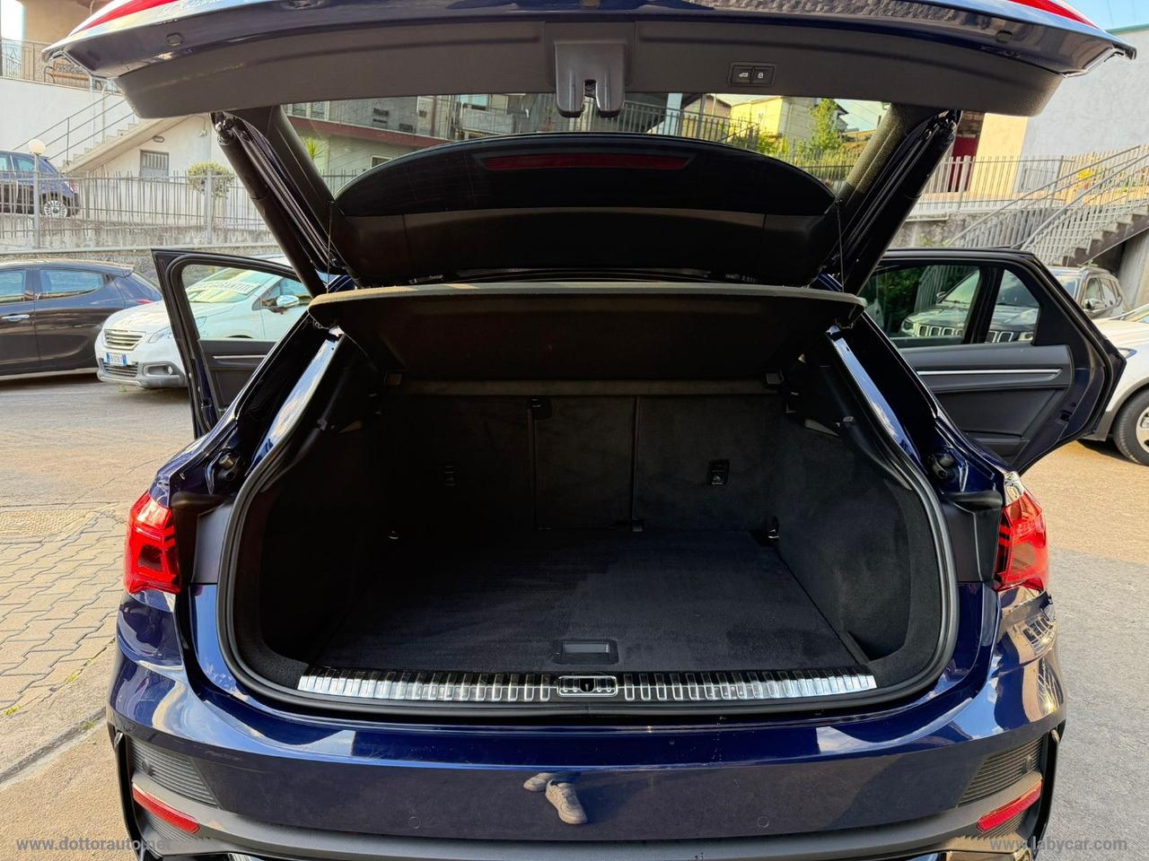 AUDI Q3 SPB 35 TDI S tronic S line edition