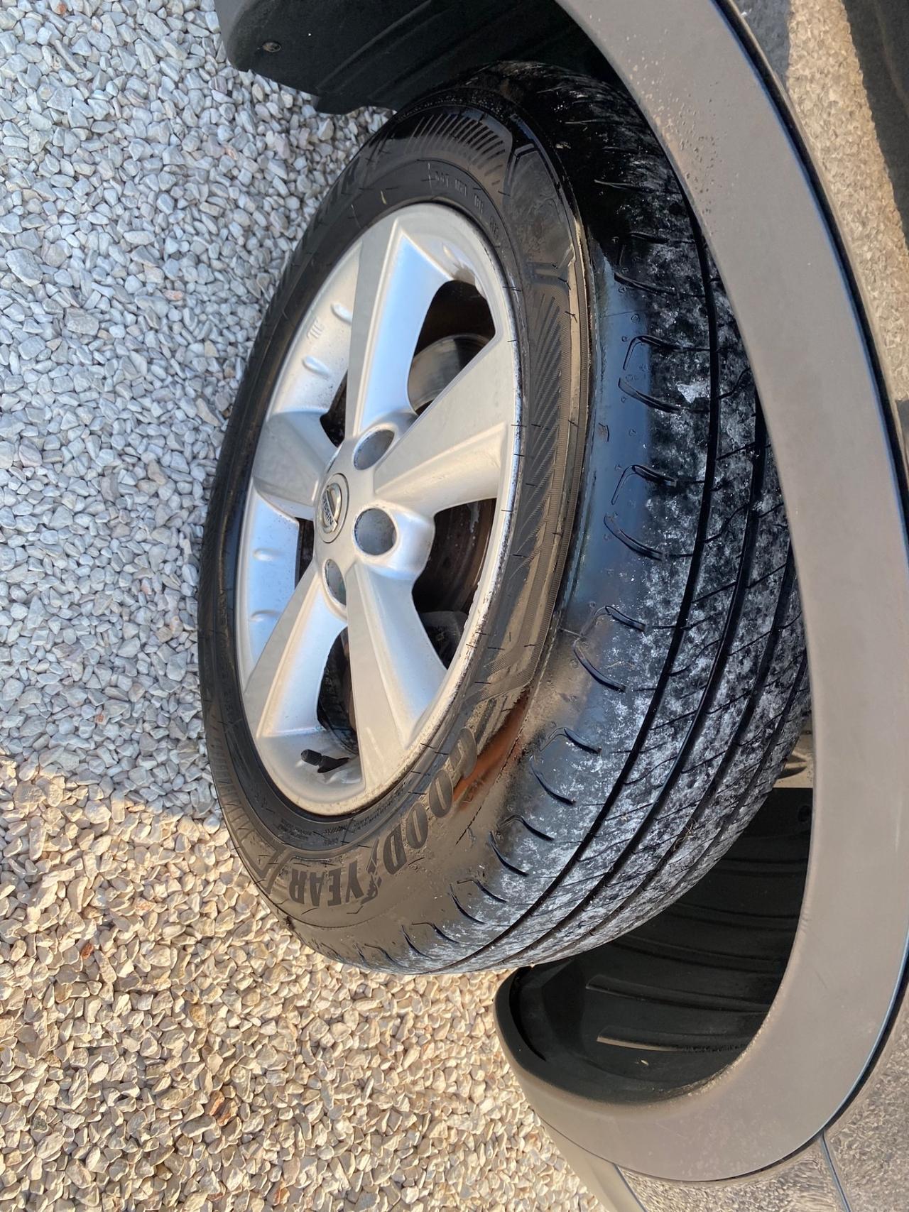 Nissan Qashqai+2 2.0 dCi DPF Tekna 7 POSTI UNICO PROPIETARIO