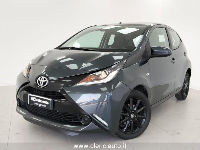 Toyota Aygo 1.0 VVT-i 69 CV 5 porte x-cool TSS