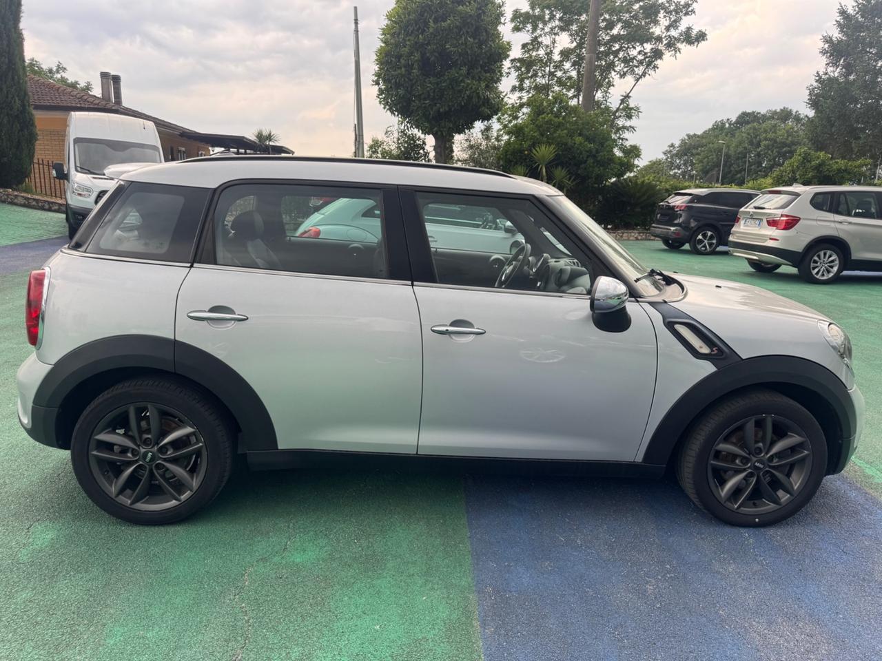 Mini One Countryman 2.0 Cooper D ALL4 Automatica
