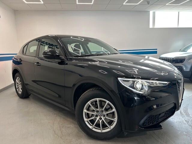 Alfa Romeo Stelvio 2.2 Turbodiesel 190 CV AT8 Q4 Business