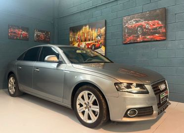 A4 BENZINA BERLINA INTERNI IN PELLE