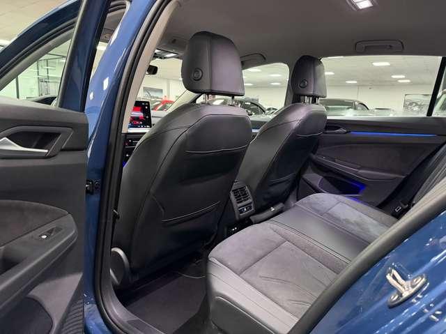 Volkswagen Golf Golf VIII 2024 2.0 tdi Style 150cv dsg