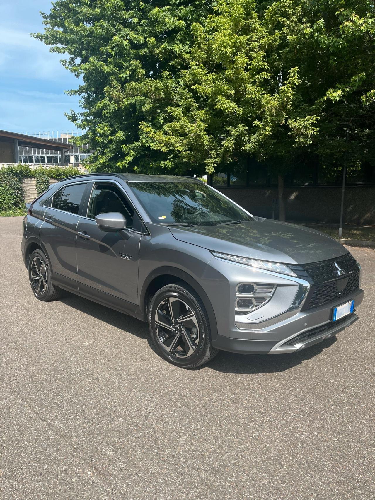 Mitsubishi Eclipse Cross ECLIPSE CROSS 2.4 PHEV INSTYLE SDA PACK 0 AUTO