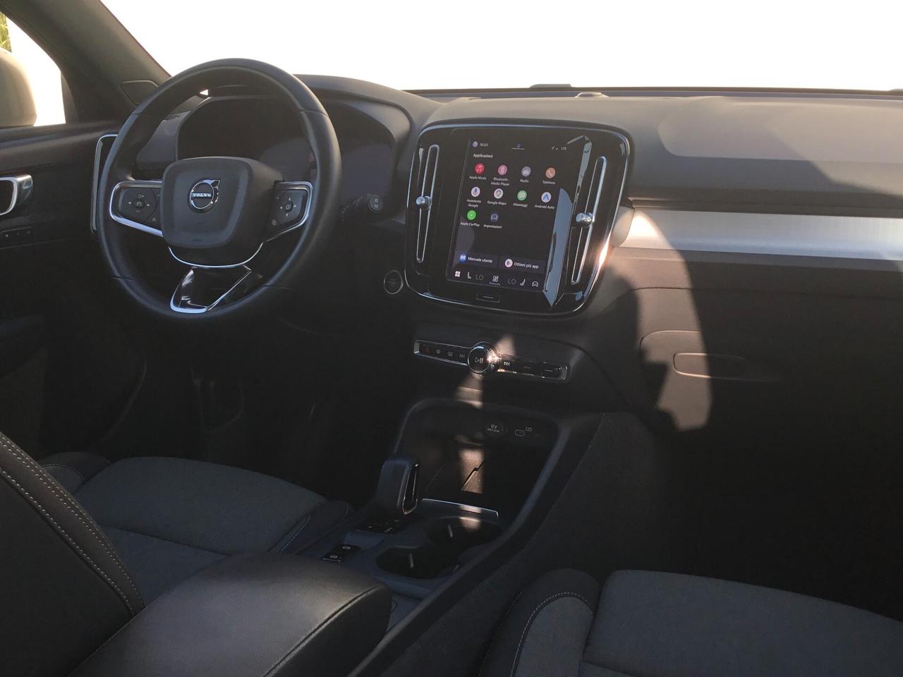 Volvo XC40 B3 automatico Core