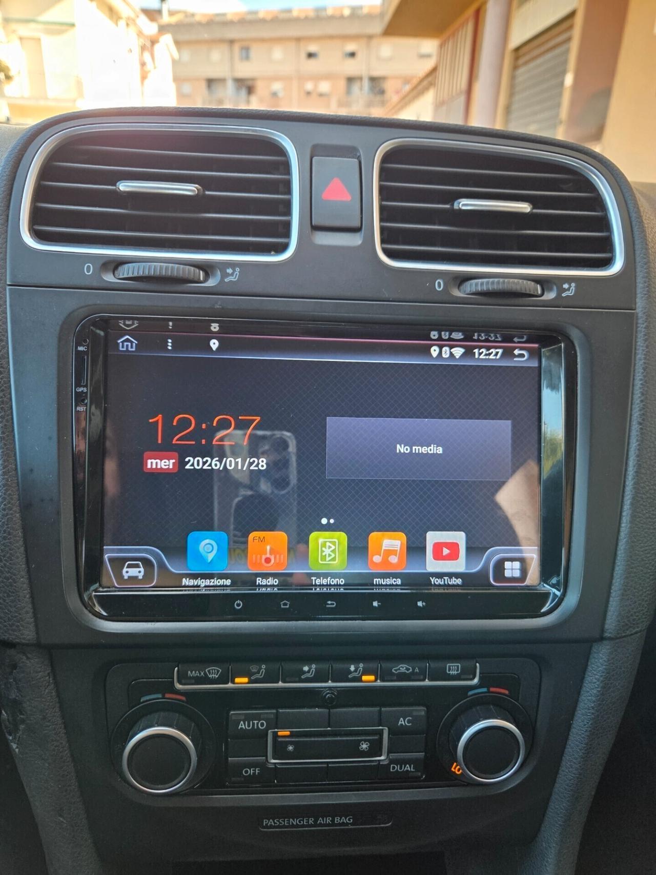 Volkswagen Golf 1.6 TDI NEOPATENTATI!!!!