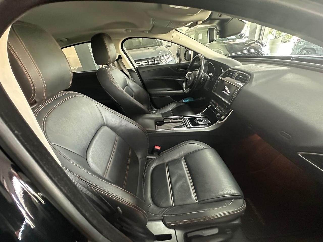 Jaguar XE Prestige Business Edition 2.0 20d #6791