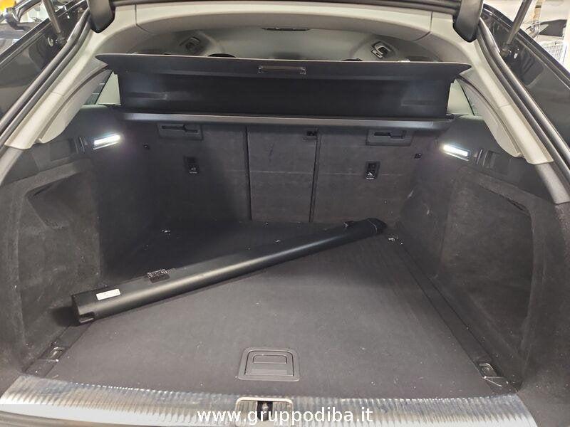 Audi A4 allroad quattro A4 V 2019 Allroad Quattro Dies 40 2.0 tdi mhev Business quattro 204cv