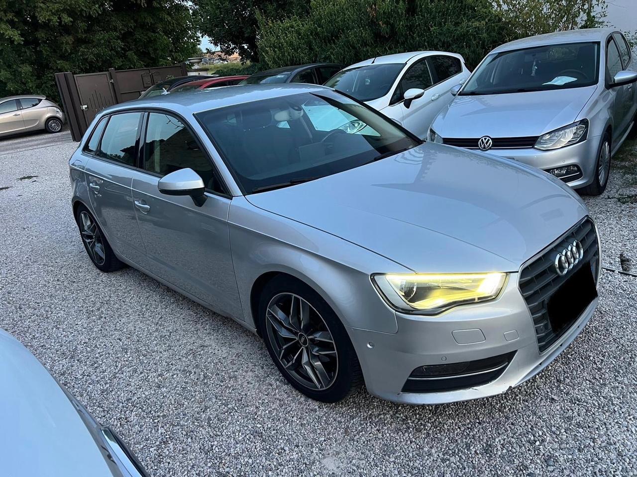 Audi A3 1.6 TDI S tronic Young