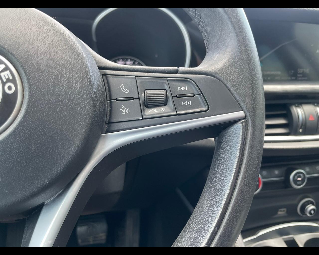 ALFA ROMEO Stelvio - Stelvio 2.2 Turbodiesel 180 CV AT8 RWD Super