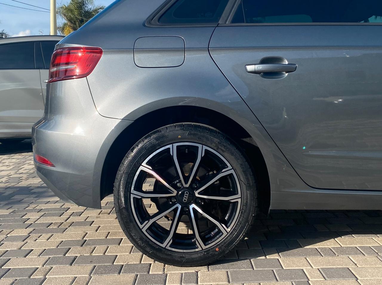 Audi A3 SPB Business 2.0 TDI 150CV s-tronic 35