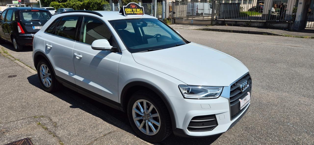 Audi Q3 2.0 TDI 120 CV S tronic Business