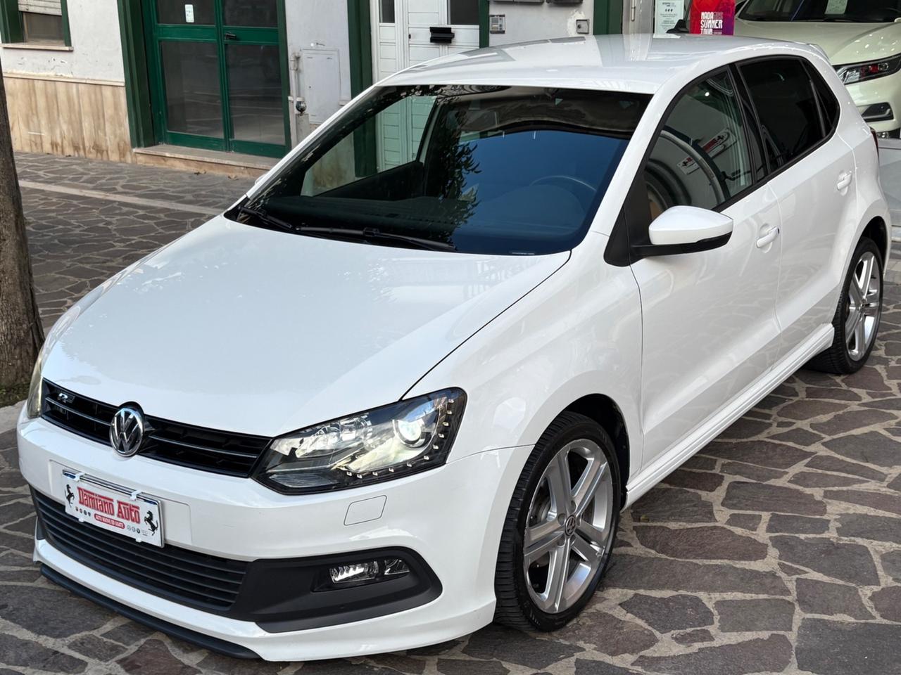 VW Polo 1.6 TDI 90CV DSG 5P R-Line FULL/LED/NAV