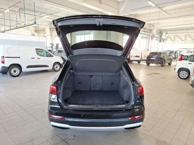 AUDI Q3 35 TDI quattro S tronic Business Advanced