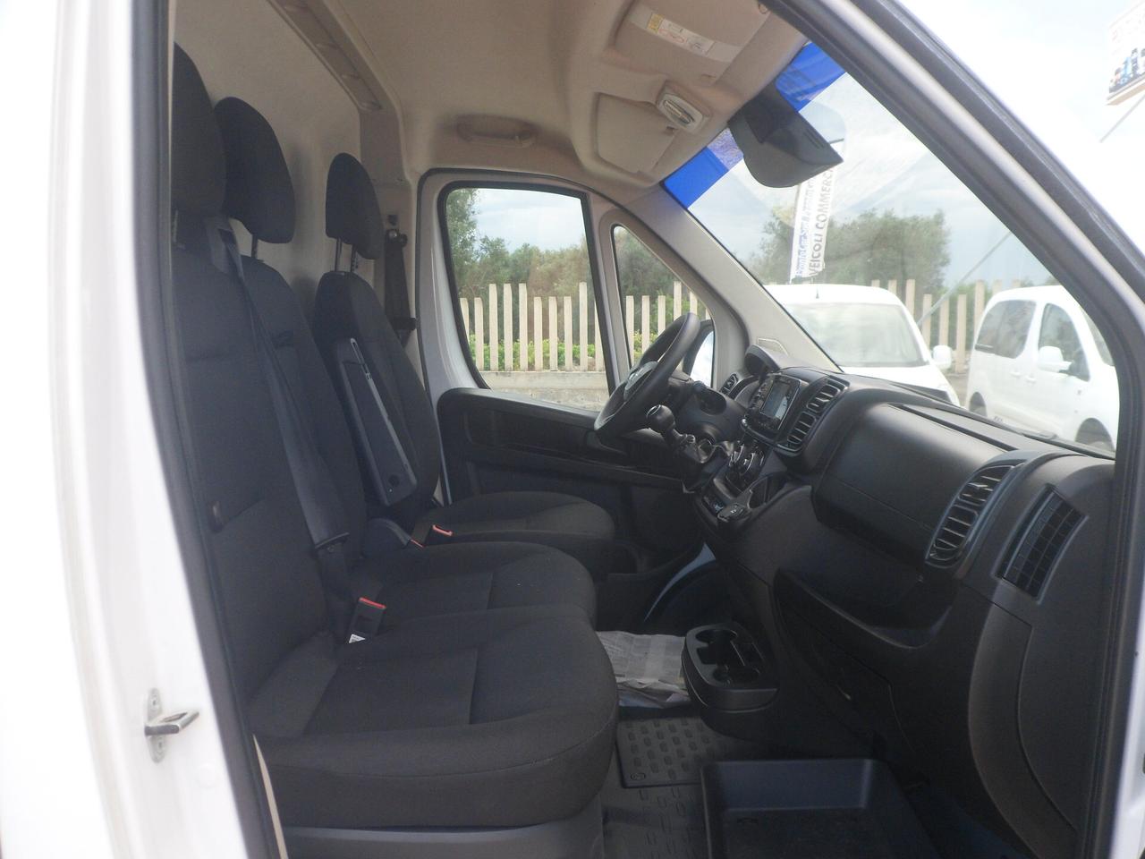 Fiat Ducato furgone lungo