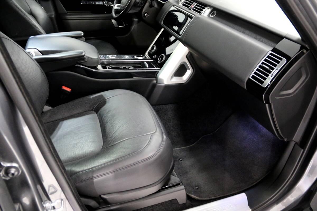 Land Rover Range Rover 3.0 sdV6 Vogue lwb auto my19