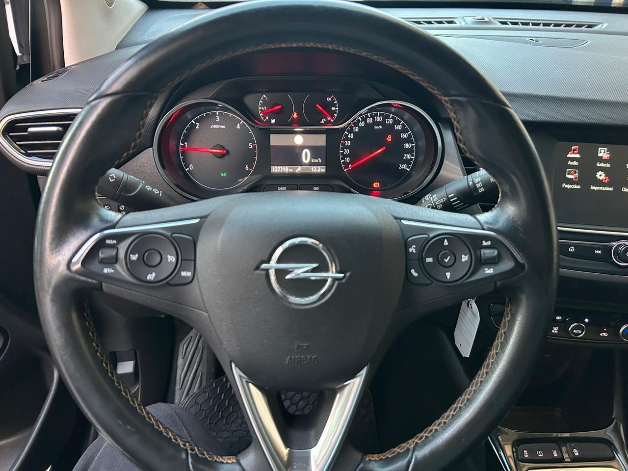 Opel Crossland X 1.6 ECOTEC D "Innovation"