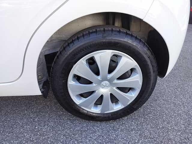 Peugeot 108 VTi 72 5 porte Active
