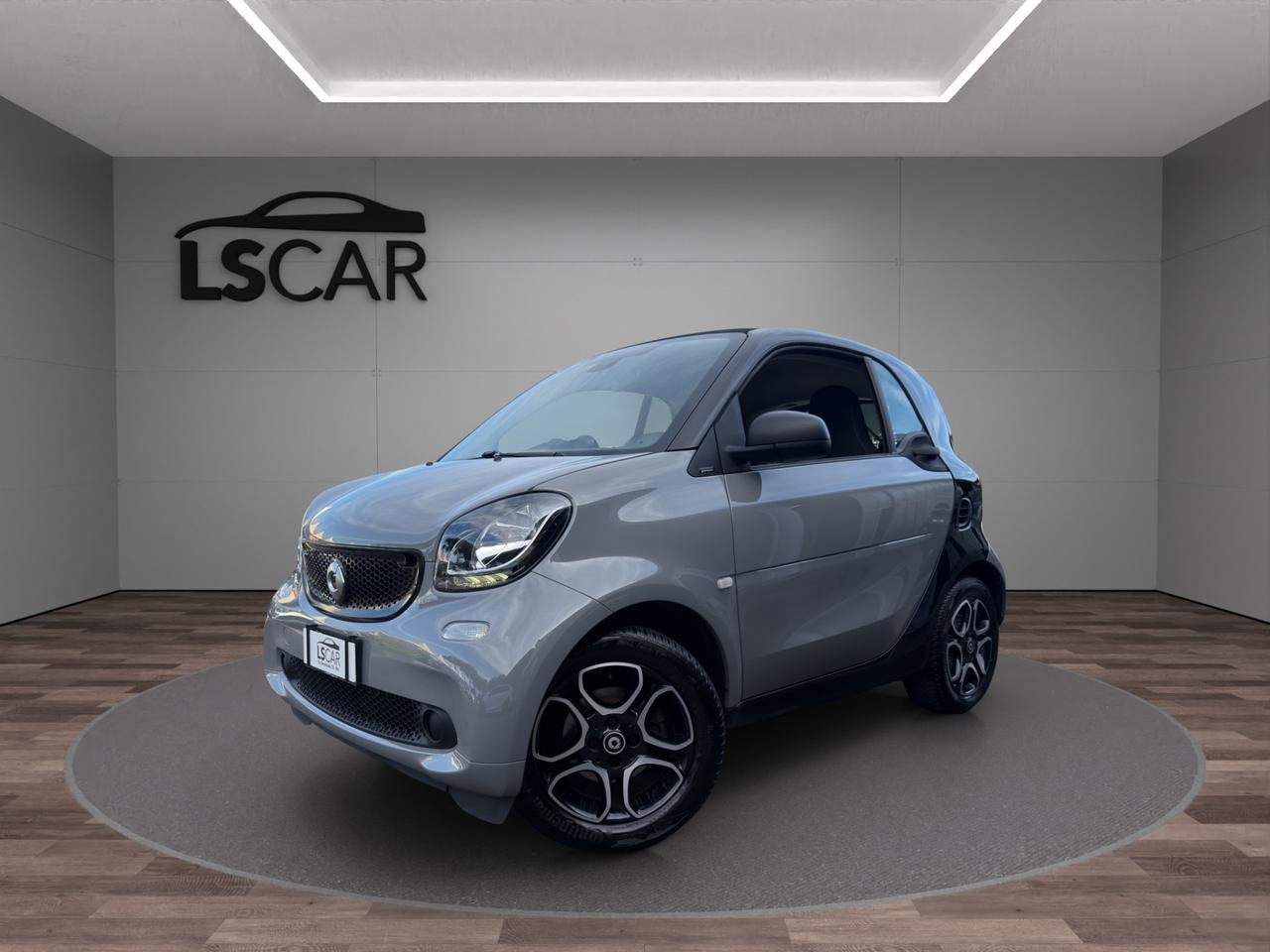 Smart fortwo coupe 1.0 Passion 71cv - Unipro - Promo FInanziamento - Cerchi in lega - Schermo - Sedili riscaldabili