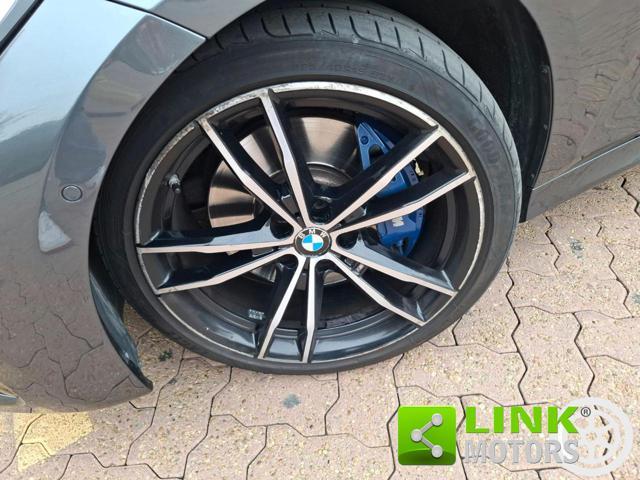 BMW 330 d xDrive Msport TETTO PANORAMICO ED APRIBILE