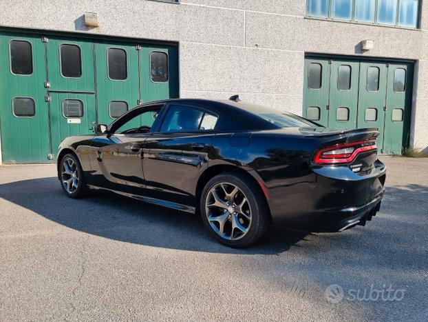 Dodge Charger 3.6 aut