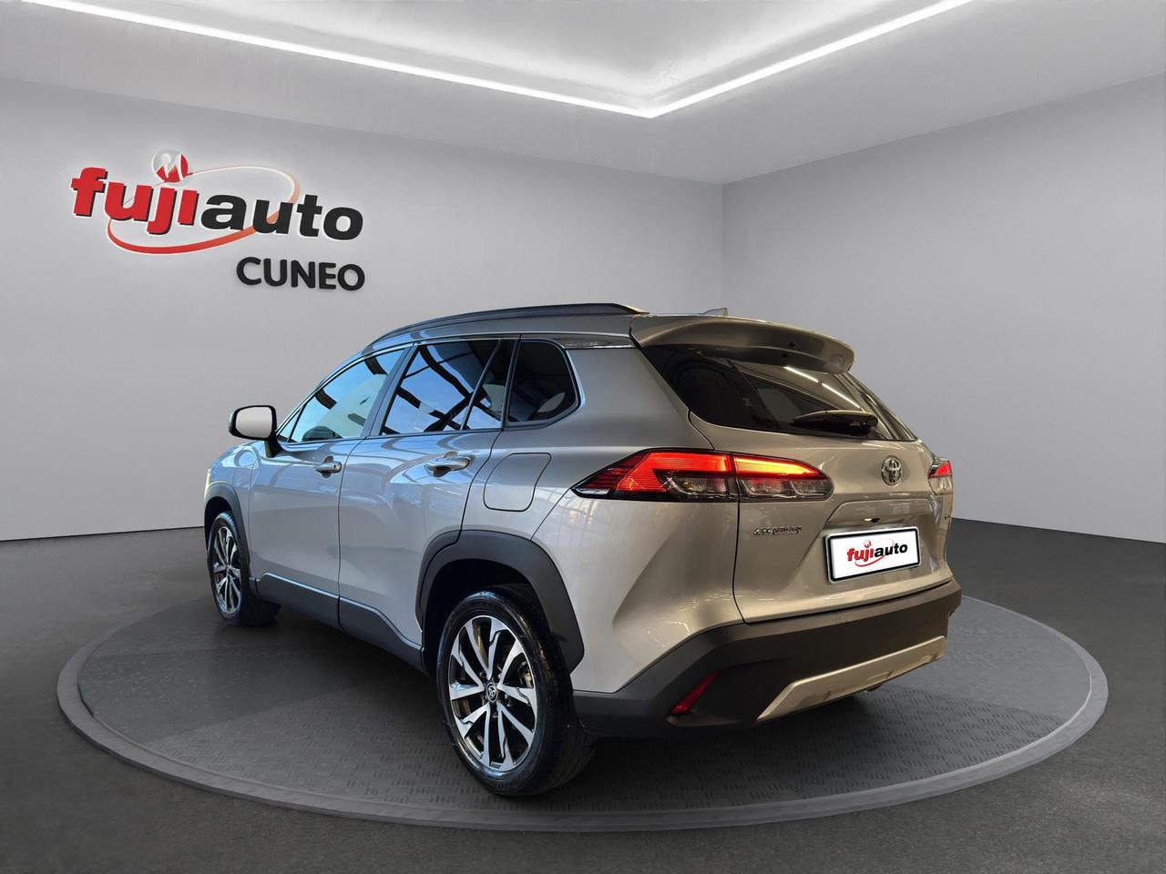 Toyota Corolla Cross 1.8h Trend fwd 140cv e-cvt
