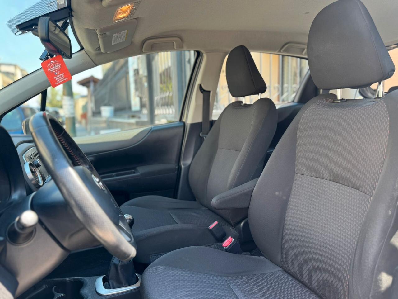 Toyota Yaris 1.3 5 porte Lounge