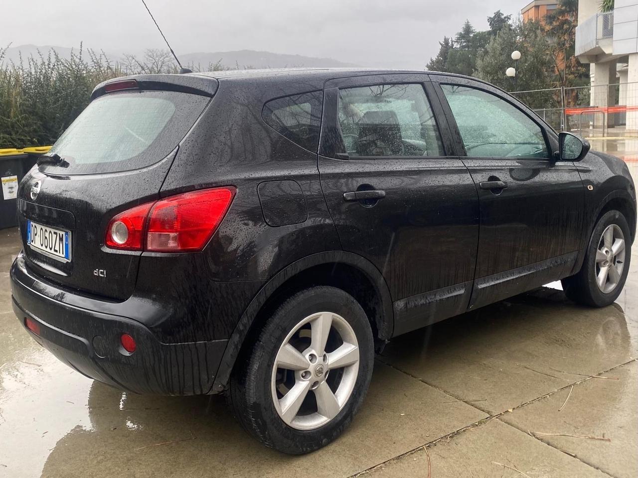 Nissan Qashqai 2.0 diesel 4x4 tetto panoramico