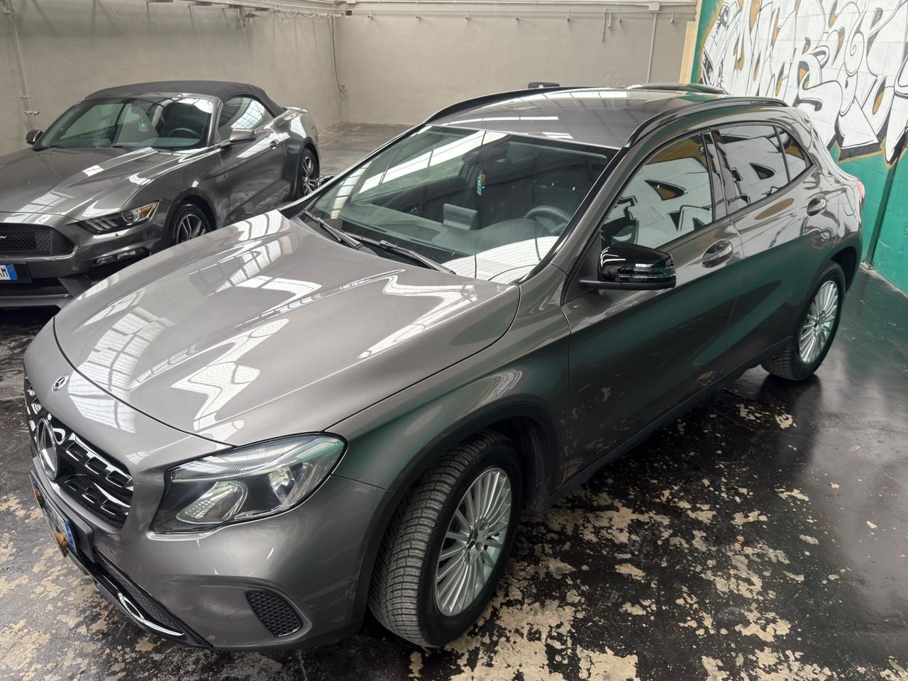 Mercedes-benz GLA 200 d Automatic Business