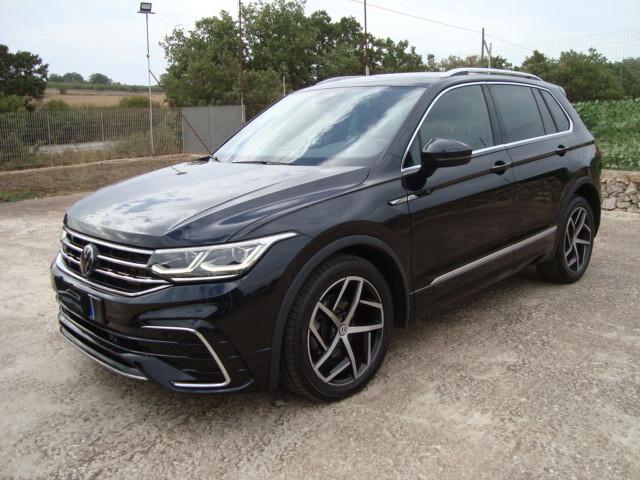 Volkswagen Tiguan 2.0 TDI 150 CV SCR DSG R-Line