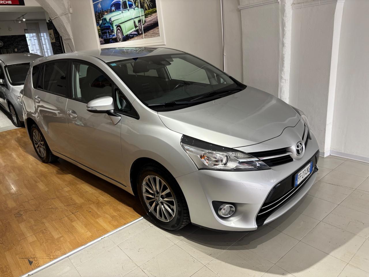 Toyota Verso 1.6 D-4D Style 7 posti