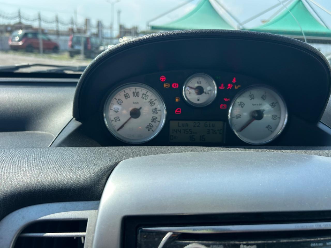 Lancia Ypsilon 1.2 69 CV Diva