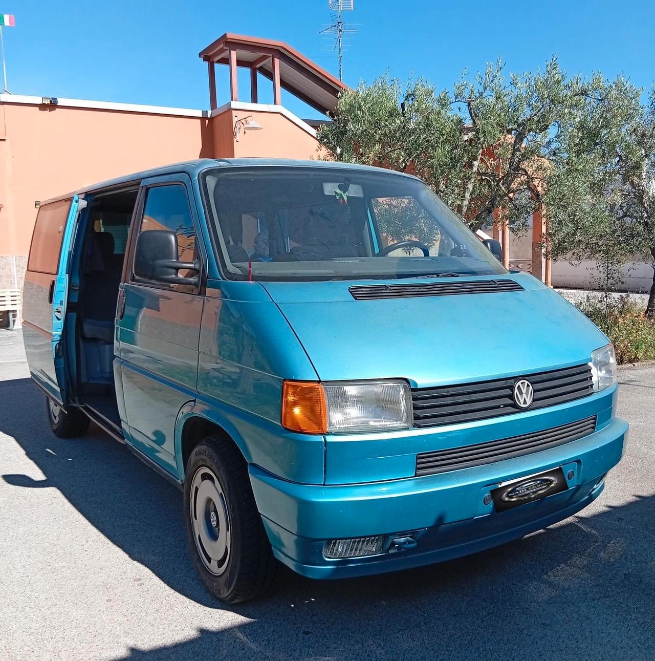 Volkswagen Transporter 1.9 TD cat Caravelle