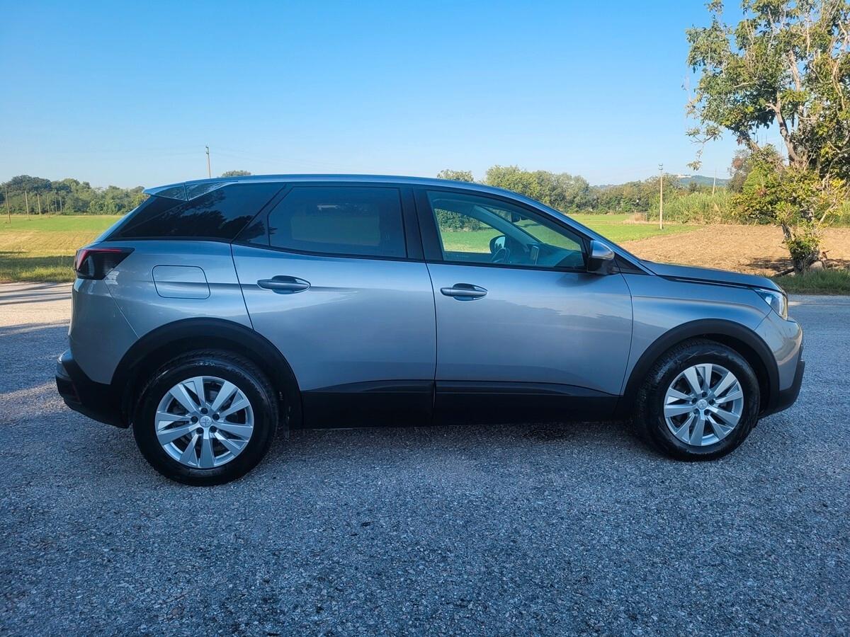 Peugeot 3008 BlueHDi 130 S&S Business