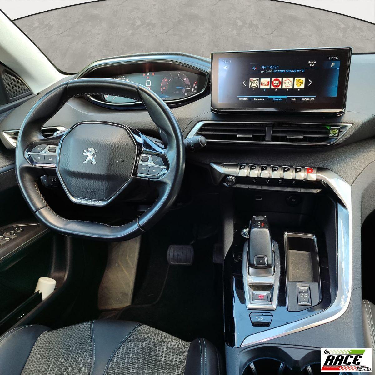 PEUGEOT - 3008 - BlueHDi 130 EAT8 S&S Allure