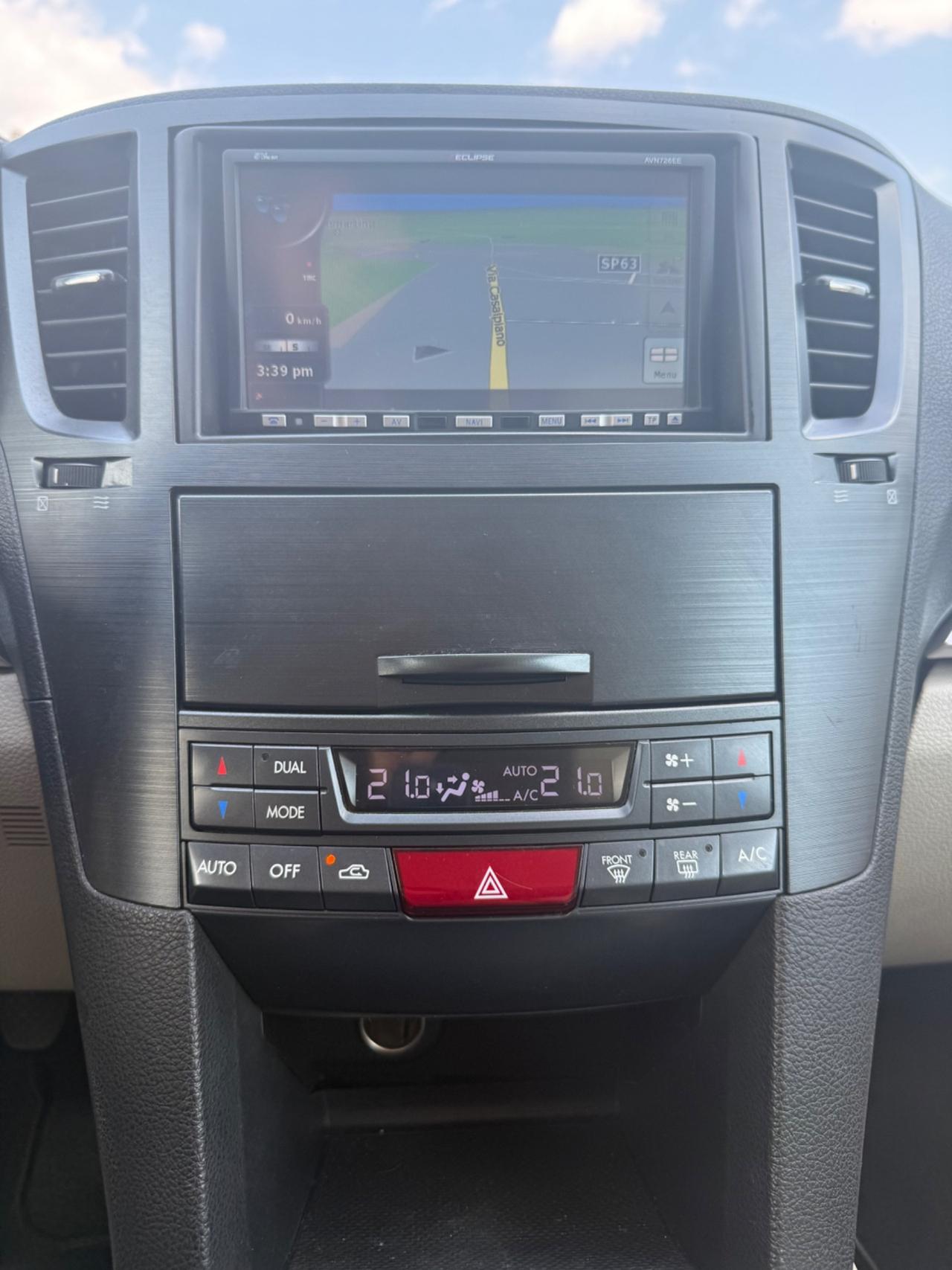 Subaru OUTBACK 2.0D Trend Leather