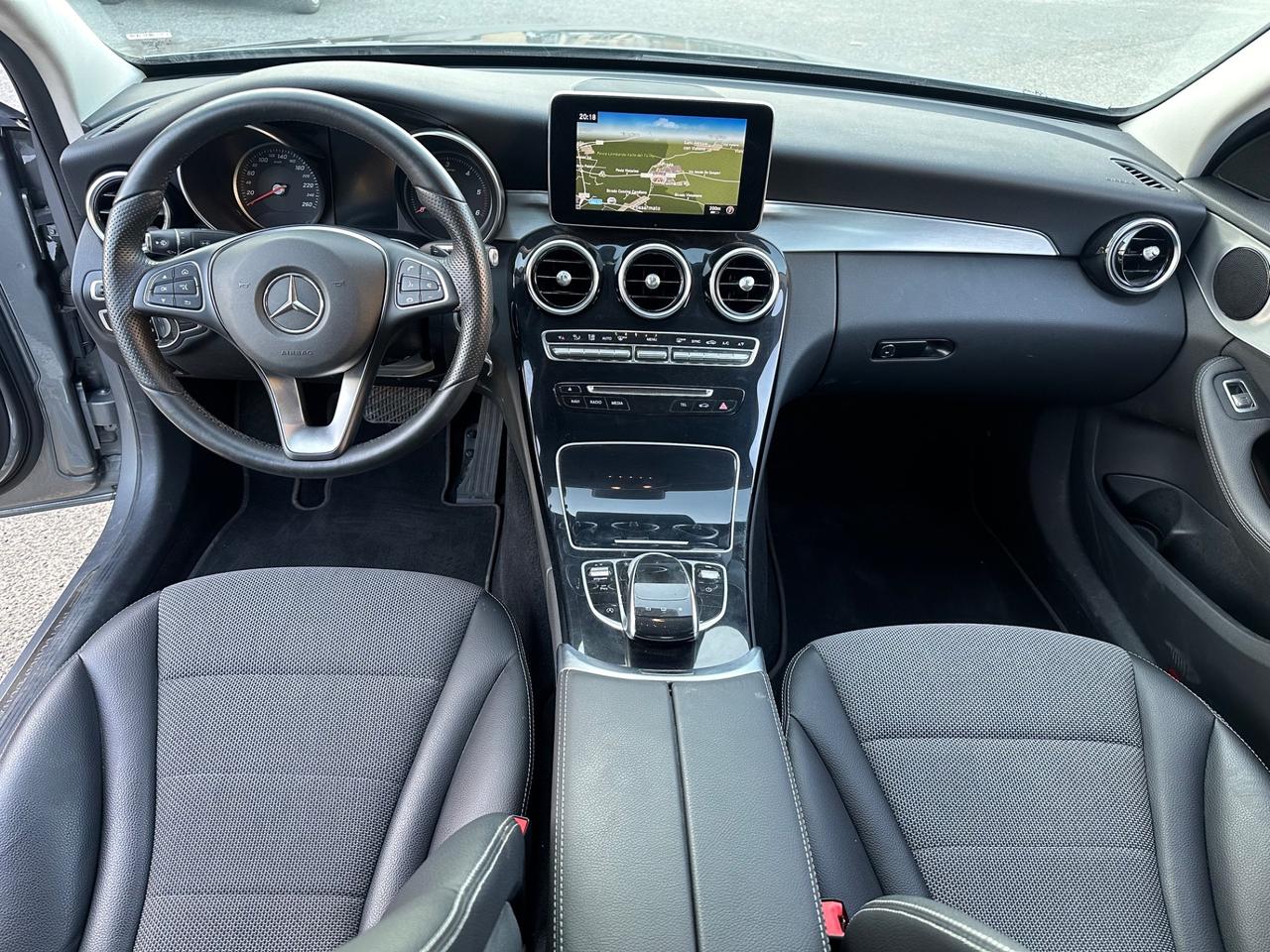 MERCEDES C 200 PREMIUM SOLO 6 MILA KM