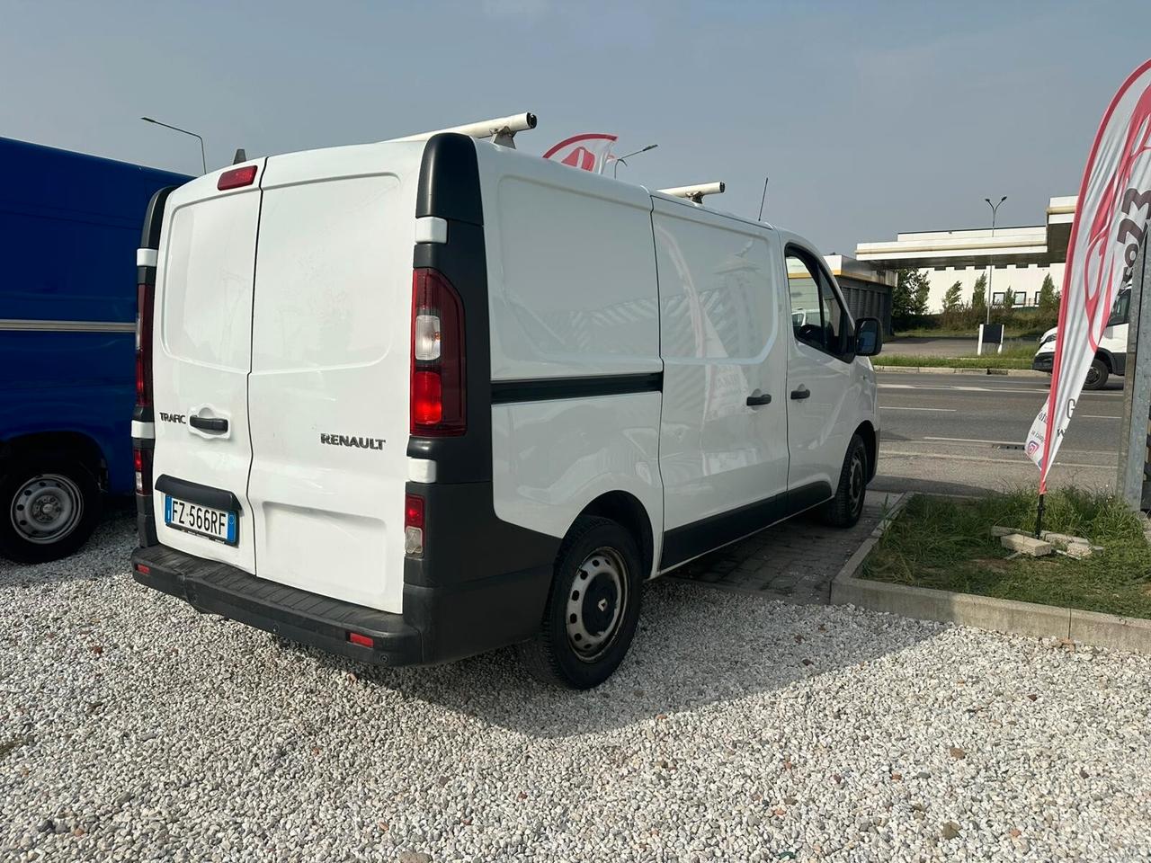 Renault Trafic T27 2.0 dCi 120CV PC-TN Furgone