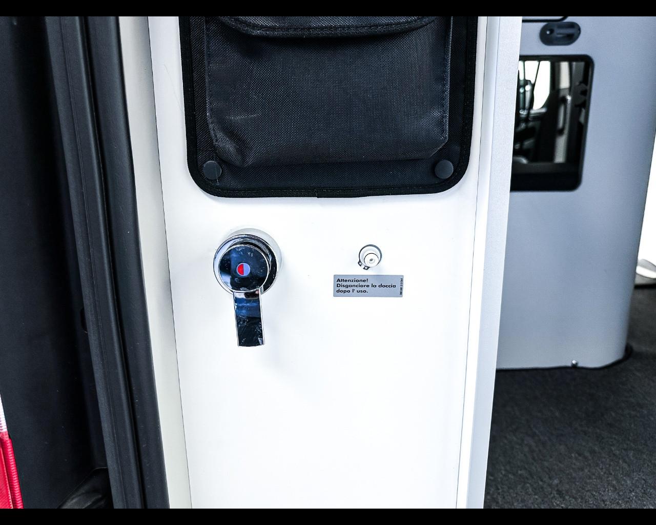 FORD Transit Custom - TRANSIT CUSTOM WESTFALIA NUGGET 320 L1 131 CV