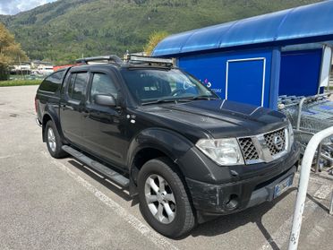Nissan Navara 2.5 dCi 4 porte Double Cab LE