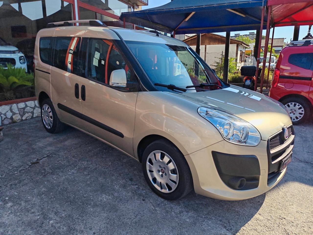 Fiat Dobló 1,6 diesel 10/2014 Cv90 POSTI 7