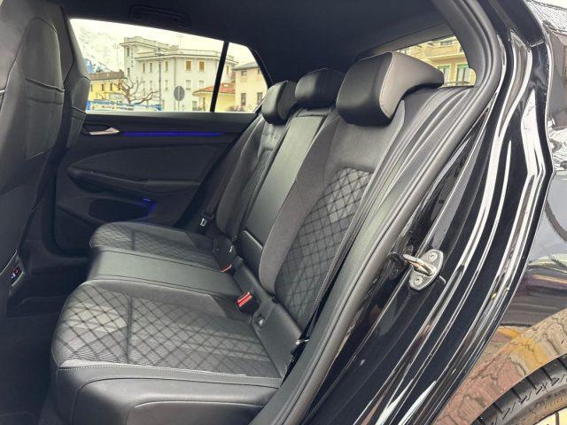 VOLKSWAGEN Golf 1.5 TSI 150CV ACT R-Line *Navi*Sensori