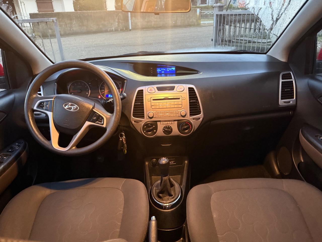 Hyundai i20 1.2 5p. Neopatentati no blocchi 2012