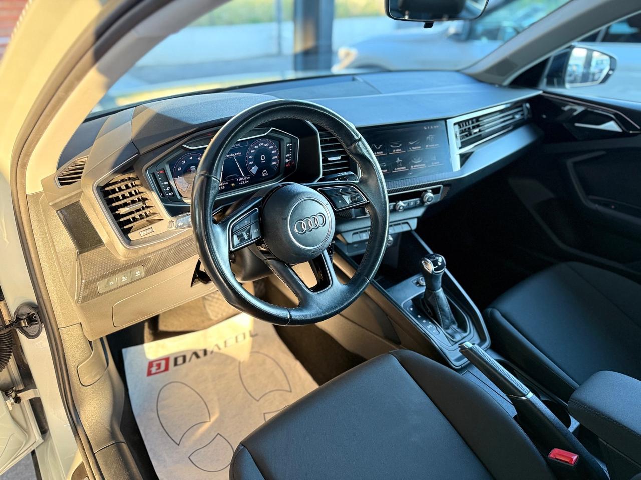 Audi A1 allstreet 30 TFSI Identity Contrast