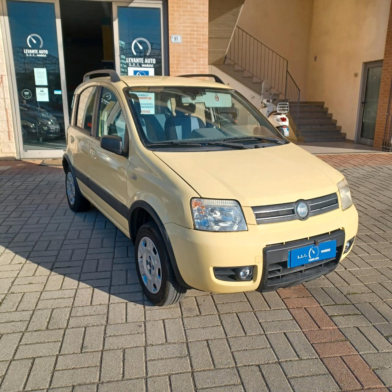 4X4 FIAT PANDA 1.2 CON GRANZIA INCLUSA