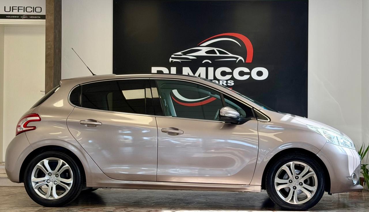 Peugeot 208 1.4 HDi 68 CV 5 porte Allure