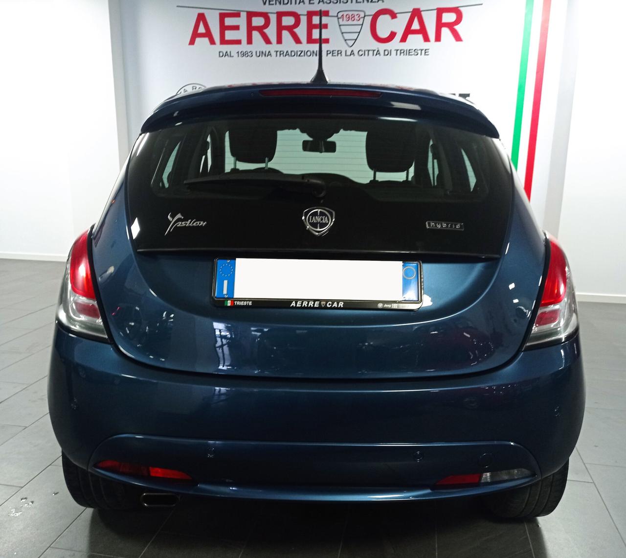 Lancia Ypsilon 1.0 FireFly 5 porte S&S Hybrid Gold